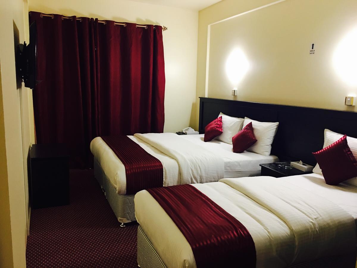 Simba Hotel ดูไบ ภายนอก รูปภาพ