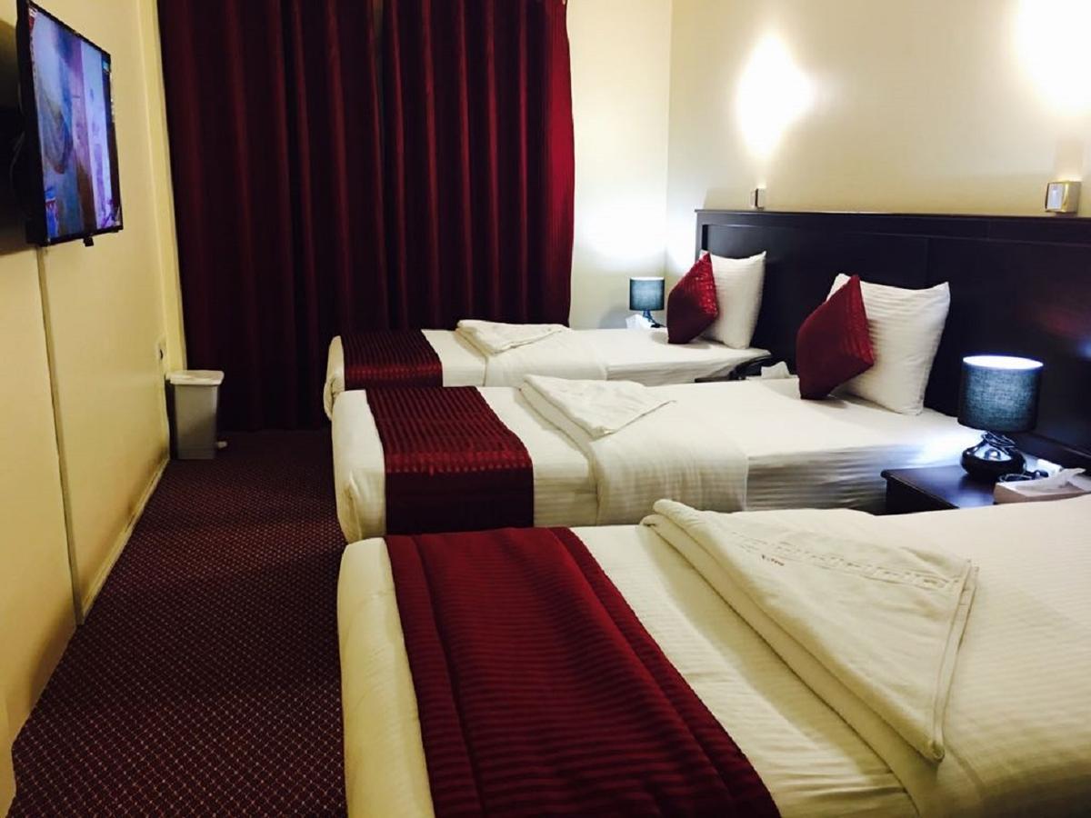 Simba Hotel ดูไบ ภายนอก รูปภาพ