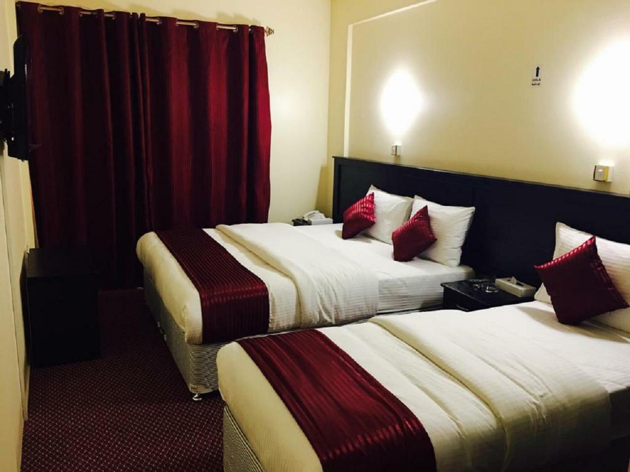 Simba Hotel ดูไบ ภายนอก รูปภาพ